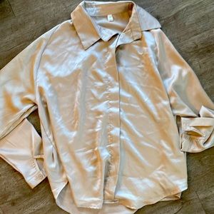 Champagne color stretch blouse size small